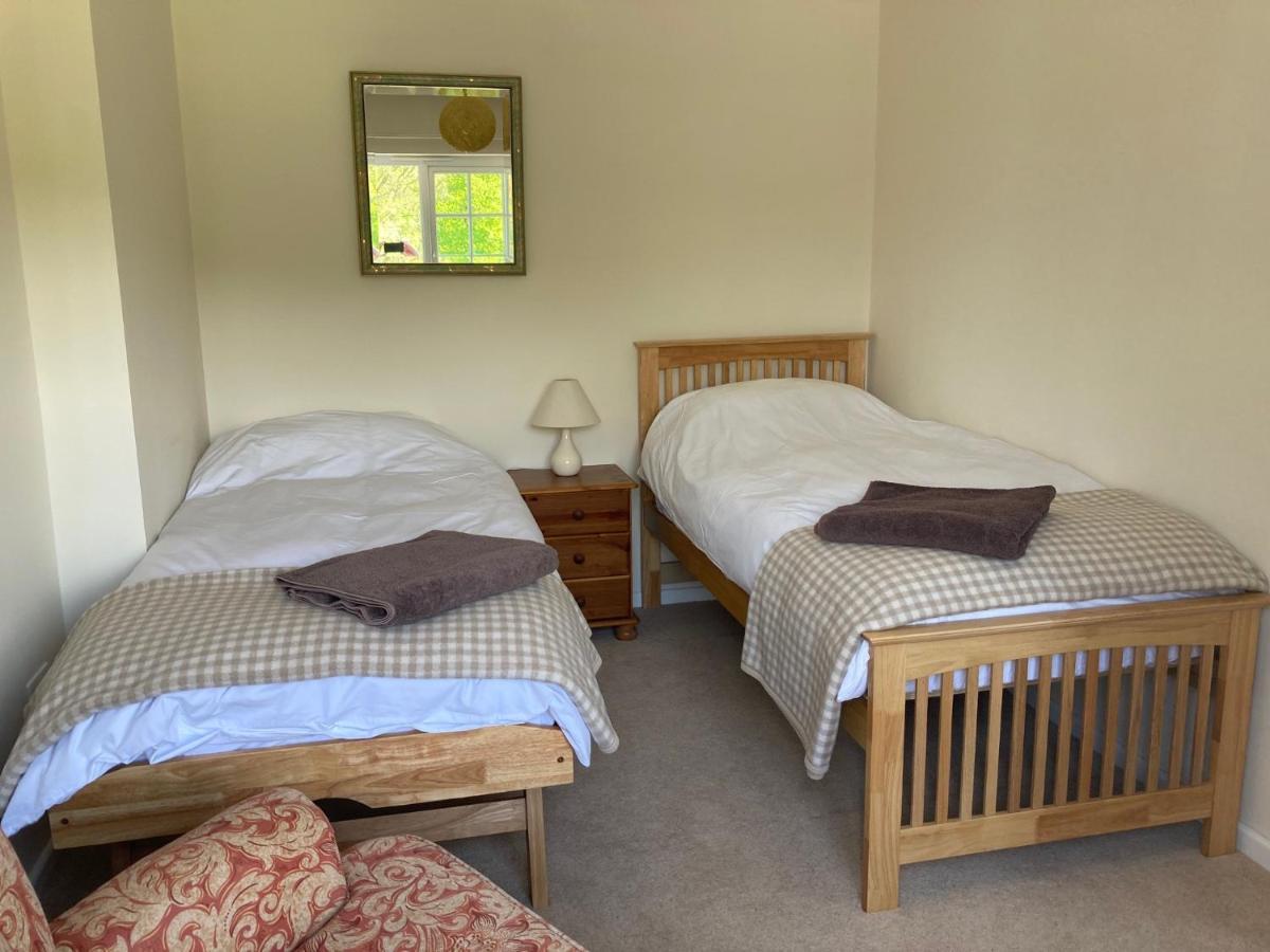 Meadowland Farm Bed & Breakfast Dolton Eksteriør bilde