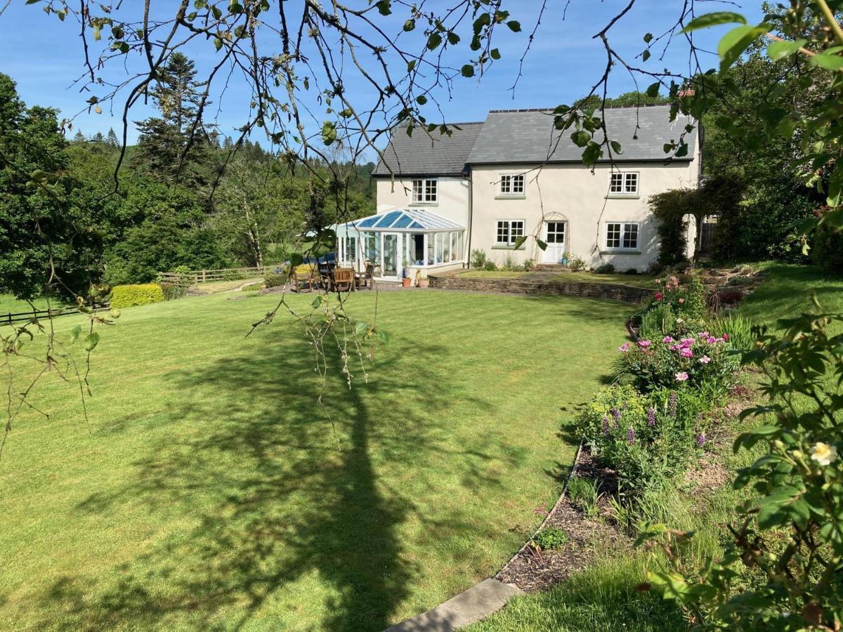 Meadowland Farm Bed & Breakfast Dolton Eksteriør bilde